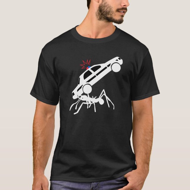 T-shirt géant d'attaque de fourmi (Devant)