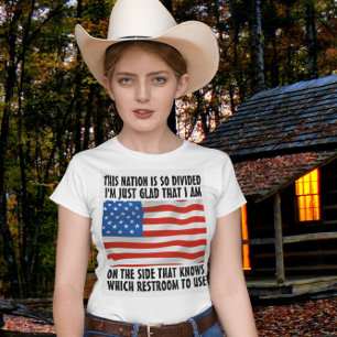 T-SHIRT GENDERS CONSERVATEUR FONNY QUI RESTROOM À UTILISER