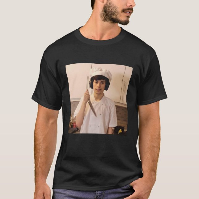 T-shirt GeorgeNotFound tenant un couteau717 (Devant)