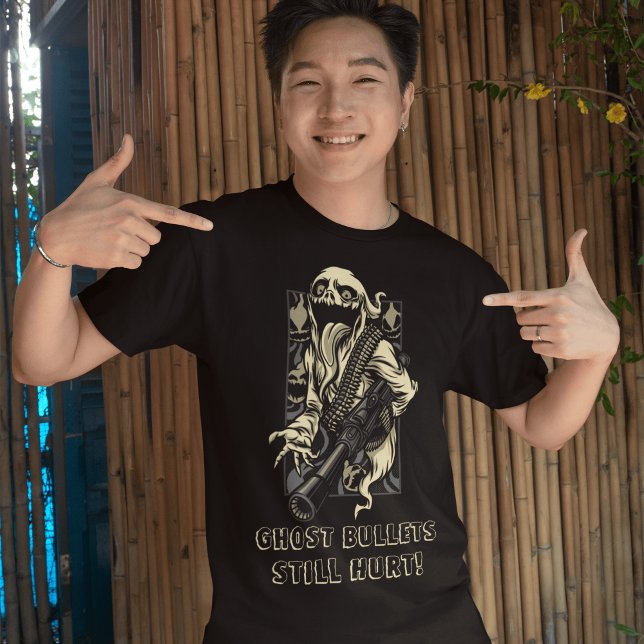 T-shirt Ghosts Don't Play Nice : Evil Ghost with Gun (Créateur téléchargé)