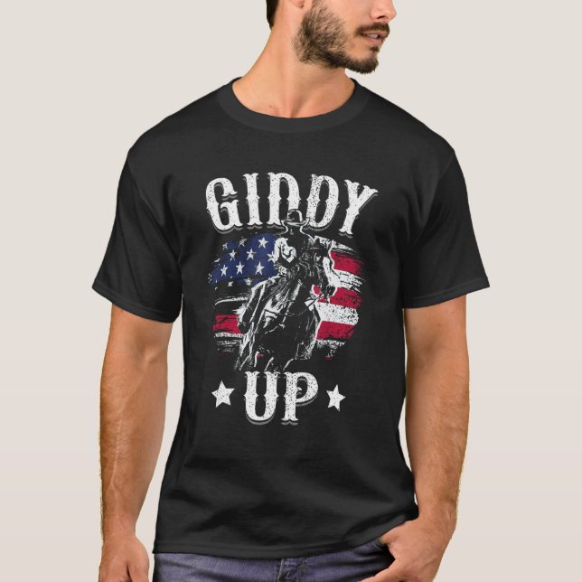 T-shirt Giddy Up Cowboy Rodéo Occidental Cavalier Drapeau  (Devant)