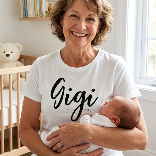 T-shirt Gigi classique année EST écriture simple pour la f (Créateur téléchargé)