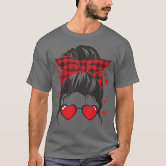 T-shirt Girl Messy Bun Buffalo Rouge Plaid Heart Valentine