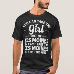 T-shirt Girl Out Of DES MOINES WA WASHINGTON Cadeau Funny