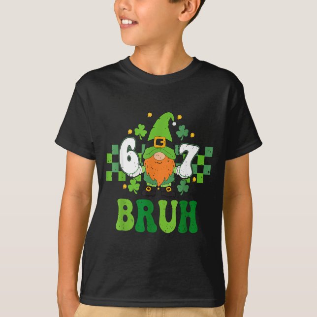 T-shirt Gnome 6 7 bruh jour de la saint patrick six sept e (Devant)