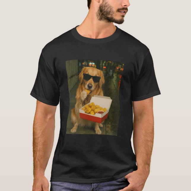 T-shirt Golden Retriever Mangeant un Nugget de Poulet Mème (Devant)