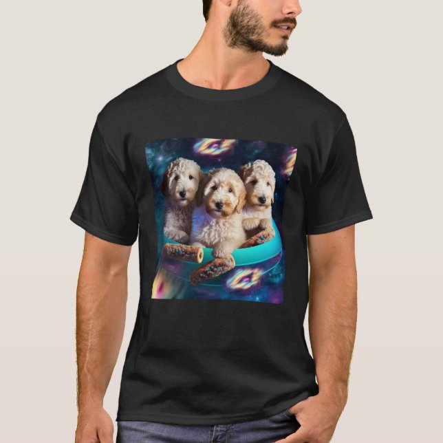 T-shirt Goldendoodle dans l'espace avec des donuts Mignons (Devant)