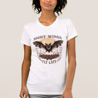 T-Shirt Gothique Chauve-Souris aux Ailes au Clair
