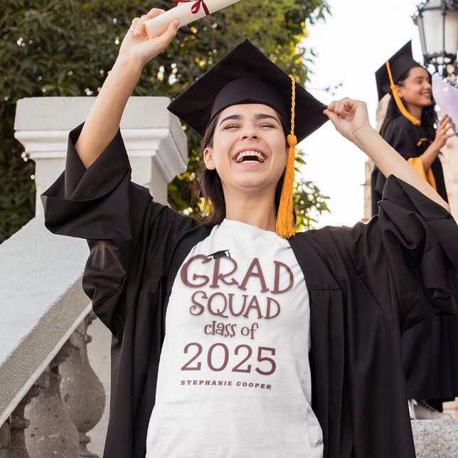 T-shirt Grad Squad Classe de 2025 Nom Graduation (Créateur téléchargé)