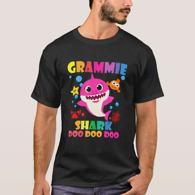 T-shirt Grammie Shark Doo Doo Funny Bébé Maman Papa Enfant (Devant)