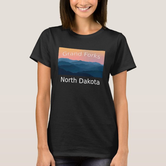 T-shirt Grand Forks North Dakota Mountain sunset ville nat (Devant)