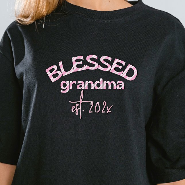 T-shirt Grand-mère béni Année décrétée Sucre de canne rose (Blessed Grandma Established Year Candy Cane Pink T-Shirt)