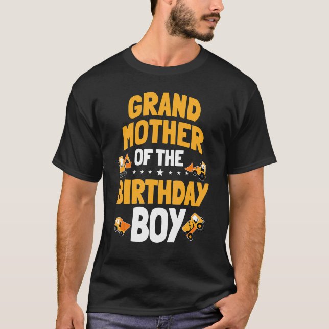 T-shirt Grand-Mère De L'Anniversaire Boy Construction Trav (Devant)