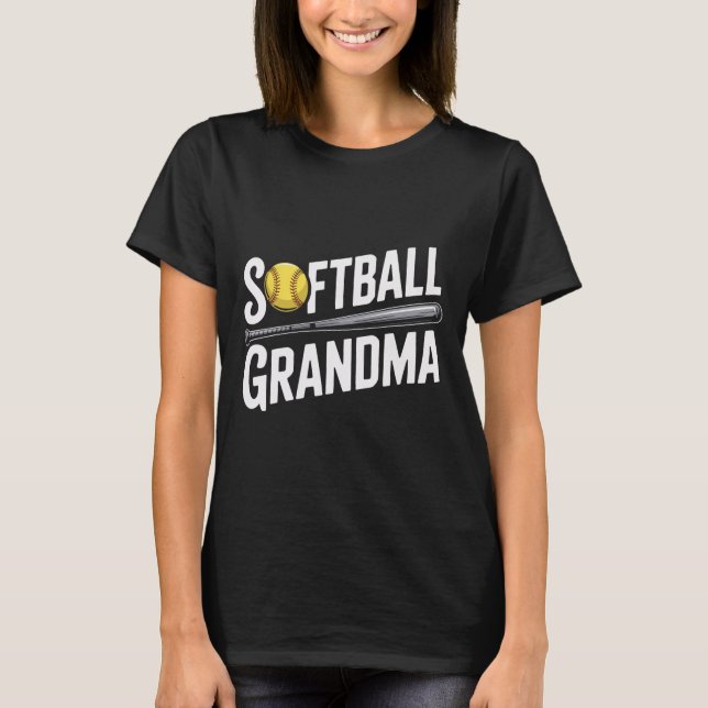 T-shirt Grand-mère de softball soutenant chaque lancer de  (Devant)