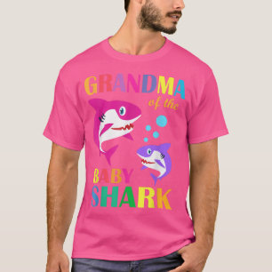 T-shirt Grand-mère du bébé requin d'anniversaire grand-mèr