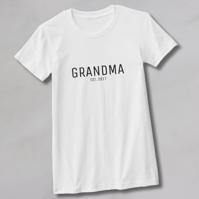 T-Shirt Grand-mère établie écriture noire (Créateur téléchargé)
