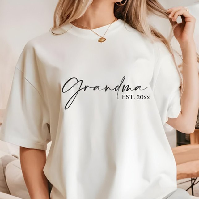 T-shirt Grand-mère ModernMinimalist HET (Créateur téléchargé)
