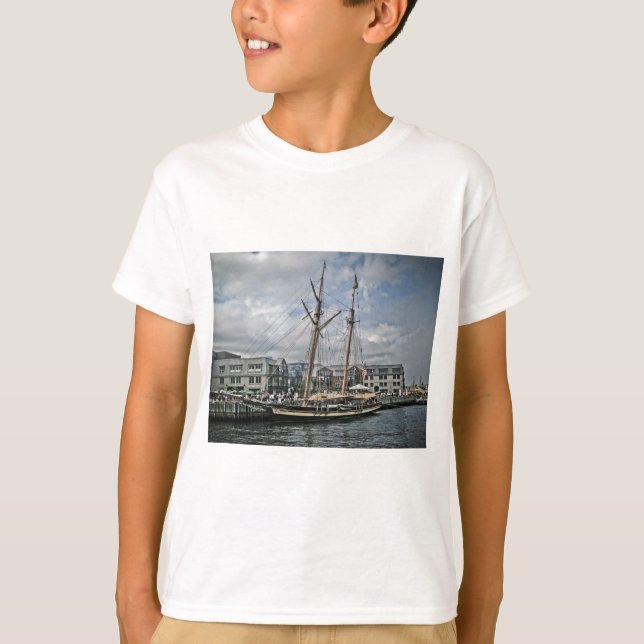 T-shirt Grand navire à Halifax (Devant)