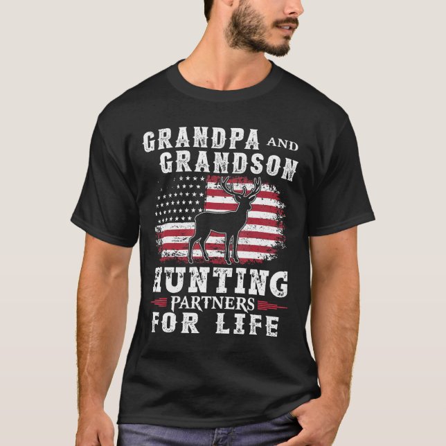 T-shirt Grand-Père Et Grand-Fils Partenaires De Chasse À V (Devant)