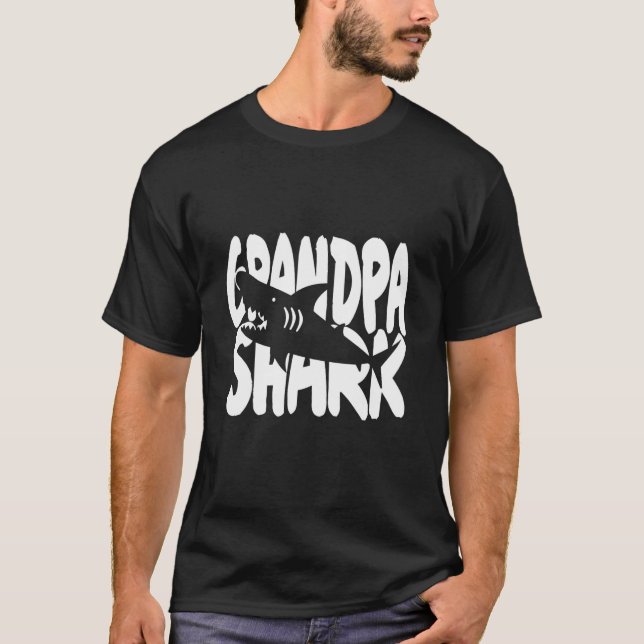 T-shirt Grand-Père Requin Dans Un Océan Animal (Devant)