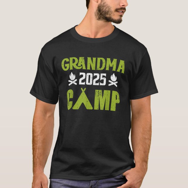 T-shirt Grandma Camp 2025 Family Vacation Summer Camping C (Devant)