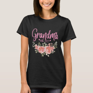 T-shirt Grandma Est.2025 Floral Flower Lover Nana Team Mat