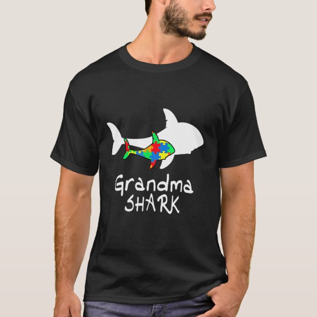 T-shirt Grandma Shark Puzzle Piece Cool Sensibilisation su (Devant)