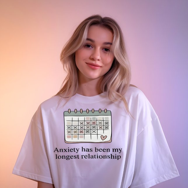 T-shirt graphique à citation minimale sur l'anxiét (Créateur téléchargé)