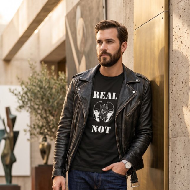T-Shirt Graphique à l'Identité de Masque Brisé Sur (Créateur téléchargé)