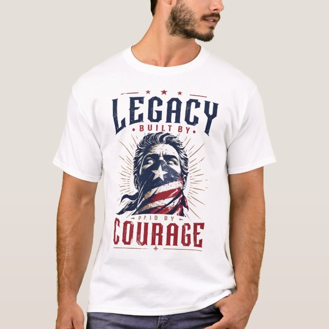 T-Shirt Graphique Courage Patriotique de Style Ame (Devant)