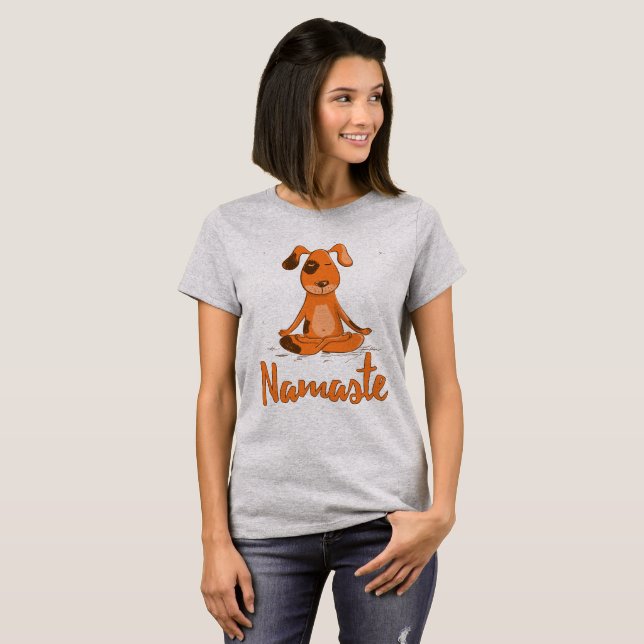 T-shirt Graphique de chien de yoga de Namaste (Devant entier)