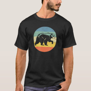 T-shirt Graphique de coucher de soleil de l'ours rétro