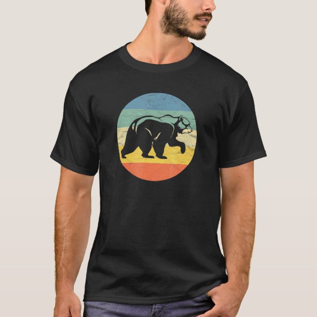 T-shirt Graphique de coucher de soleil de l'ours rétro (Devant)