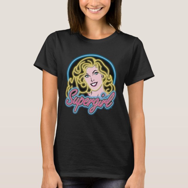 T-shirt Graphique des lumières de Neon Retro Supergirl (Devant)