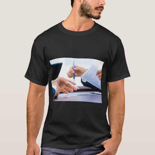 T-shirt graphique Laptop & ambiance de bureau (Devant)