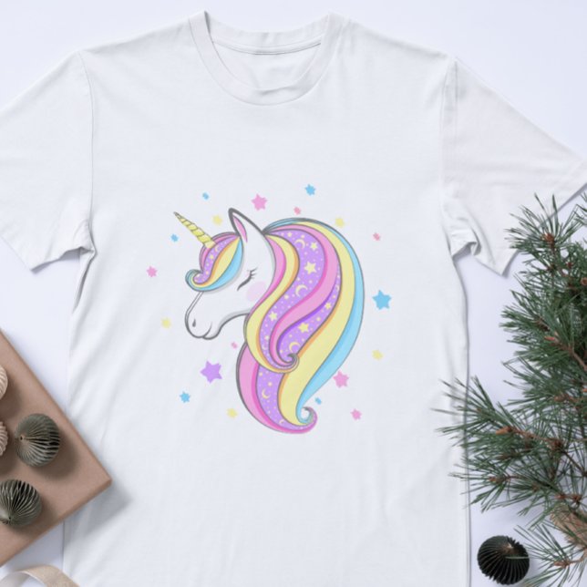 T-shirt graphique Unicorne magique (Créateur téléchargé)