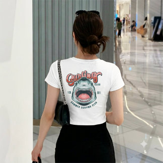 T-shirt graphique vintage du Retro Surfing Club