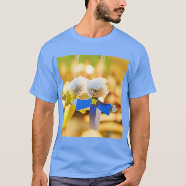 T-shirt Graphisme artistique d'Anges gracieux (Devant)
