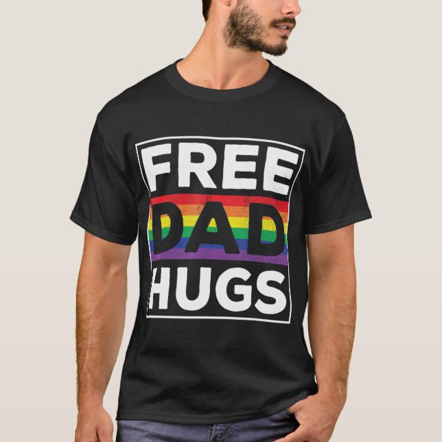 T-shirt Gratuit Papa Hugs Rainbow LGB Pride Fête des pères (Devant)