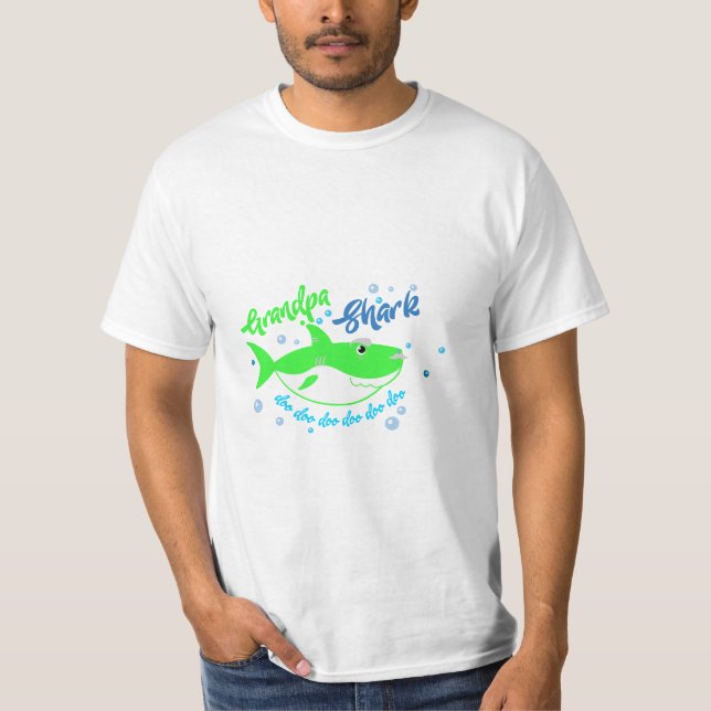 T-shirt Green Grand-pa Shark Doo Doo Doo (Devant)