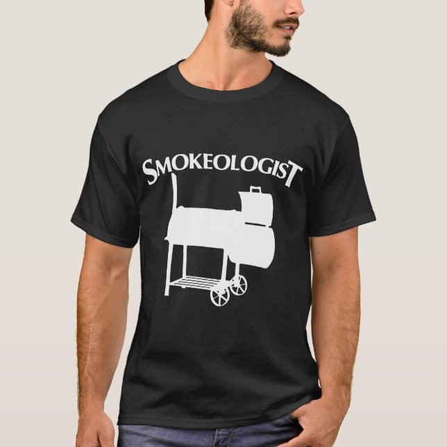 T-shirt Gril drôle de fumeur de BBQ de Smokeologist pour (Devant)