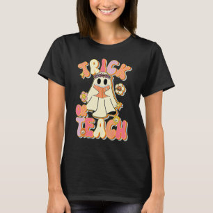 T-shirt Groovy Halloween Trick Or Teach Retro Floral Ghost
