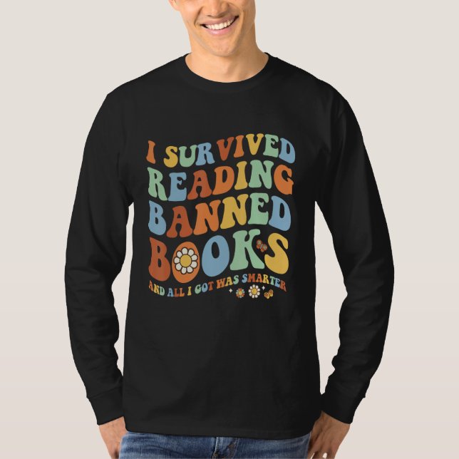 T-shirt Groovy I Survived Reading Banned Books Book  Booka (Devant)