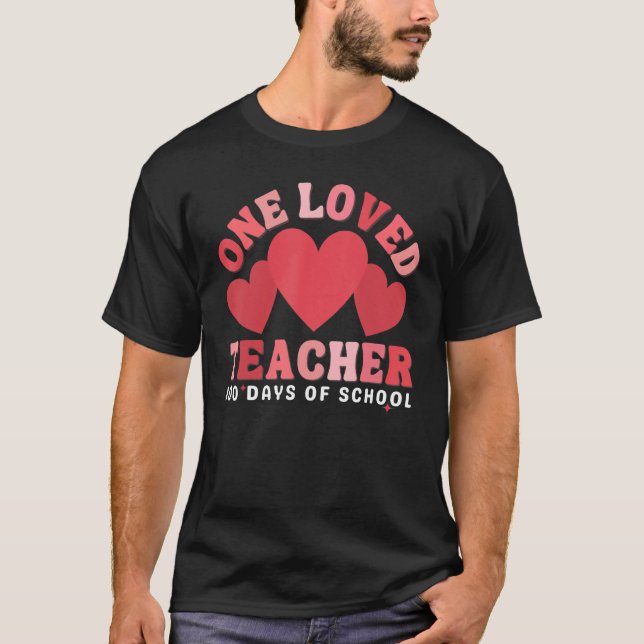 T-shirt Groovy One Loved Teacher 100 Days of School Valent (Devant)