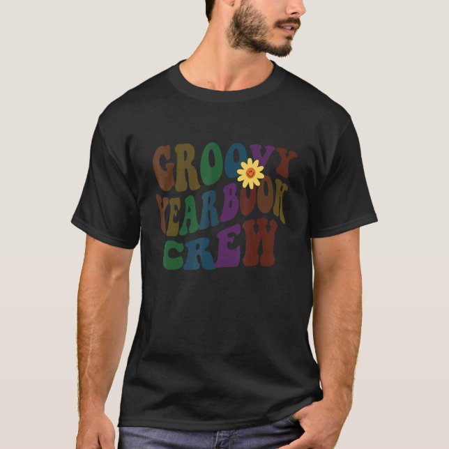 T-shirt GROOVY YEARBOOK CREW Retro Editor Squa (Devant)