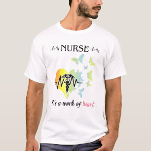 T-shirt Grosse Infirmière De Coeur C'Est Une Oeuvre De Coe
