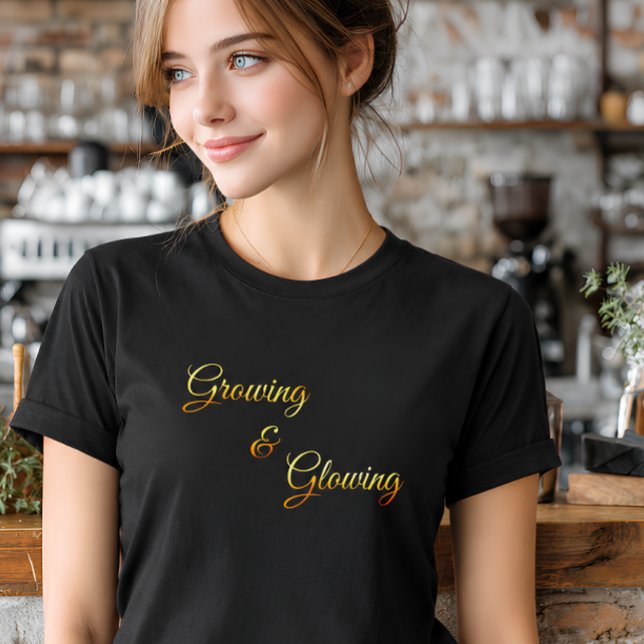 T-shirt Growing & Glowing Gold Gradient Typography (Créateur téléchargé)