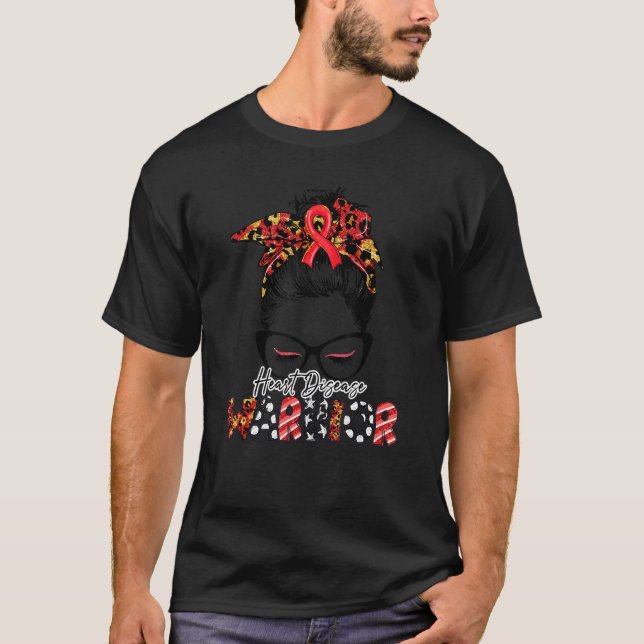 T-shirt Guerrier des maladies cardiaques Leopard Messy Bun (Devant)