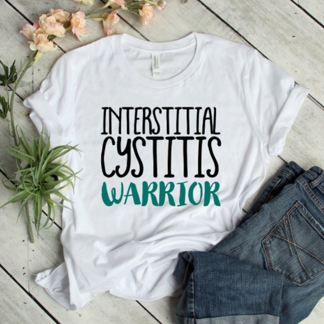 T-shirt Guerrier interstitiel Cystitis (Créateur téléchargé)