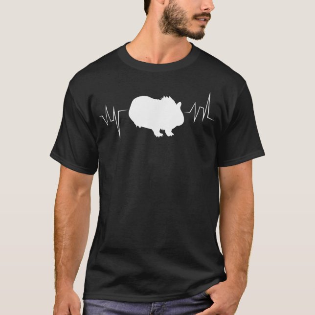T-shirt Guinée Cochon mignon Coeur battements de coeur Vêt (Devant)